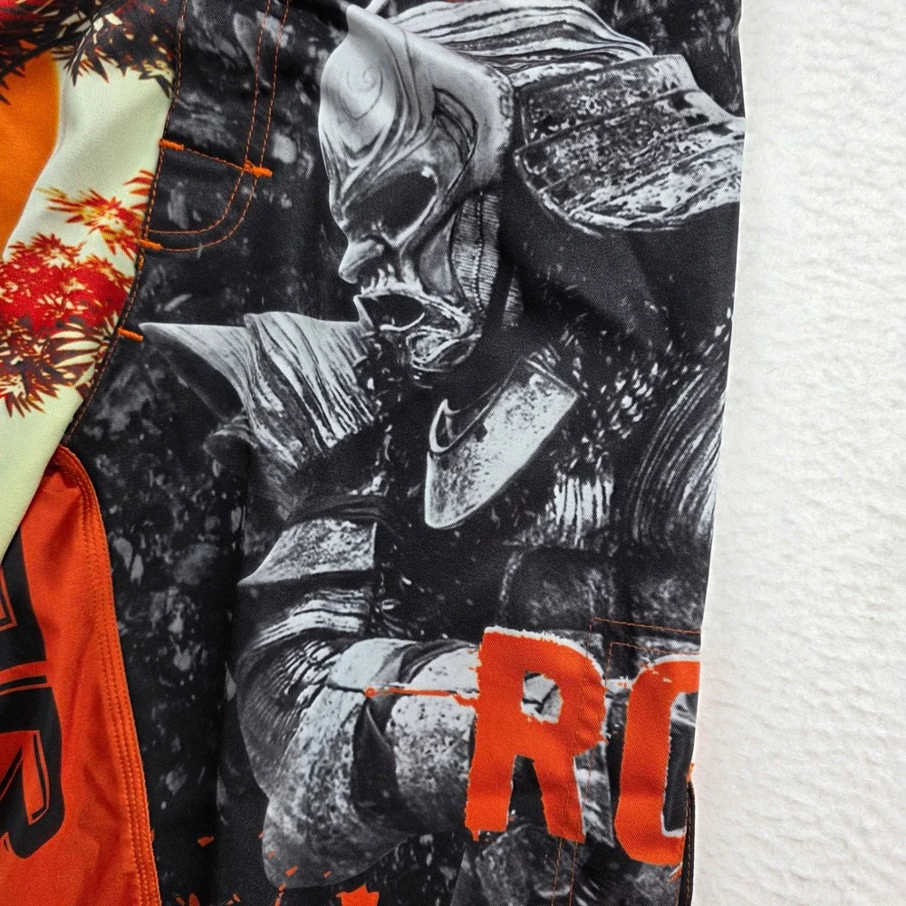 Roar MMA Fight Shorts Mens Size S 30-31 Orange Samurai Graphic Combat Training‎
